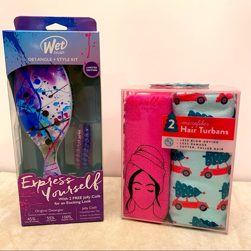 Wet Brush And Hair Turbans Set